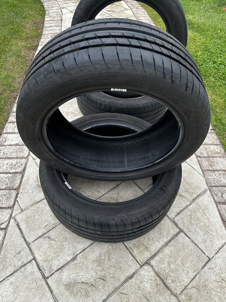 Летни гуми Goodyear Eagle F1 235/45 R18