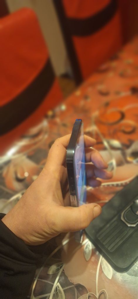 Vând Iphone 13 Pro Max Blue