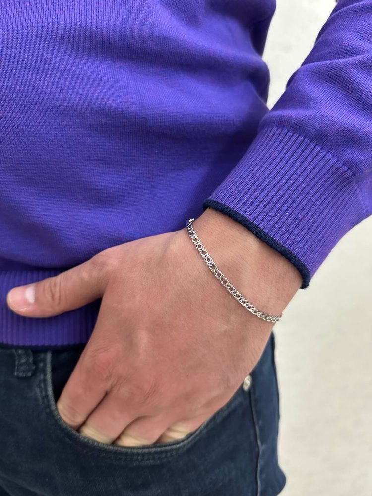 Серебряный Мужской браслет. Серебро 925 Качество отличное. Доставка
