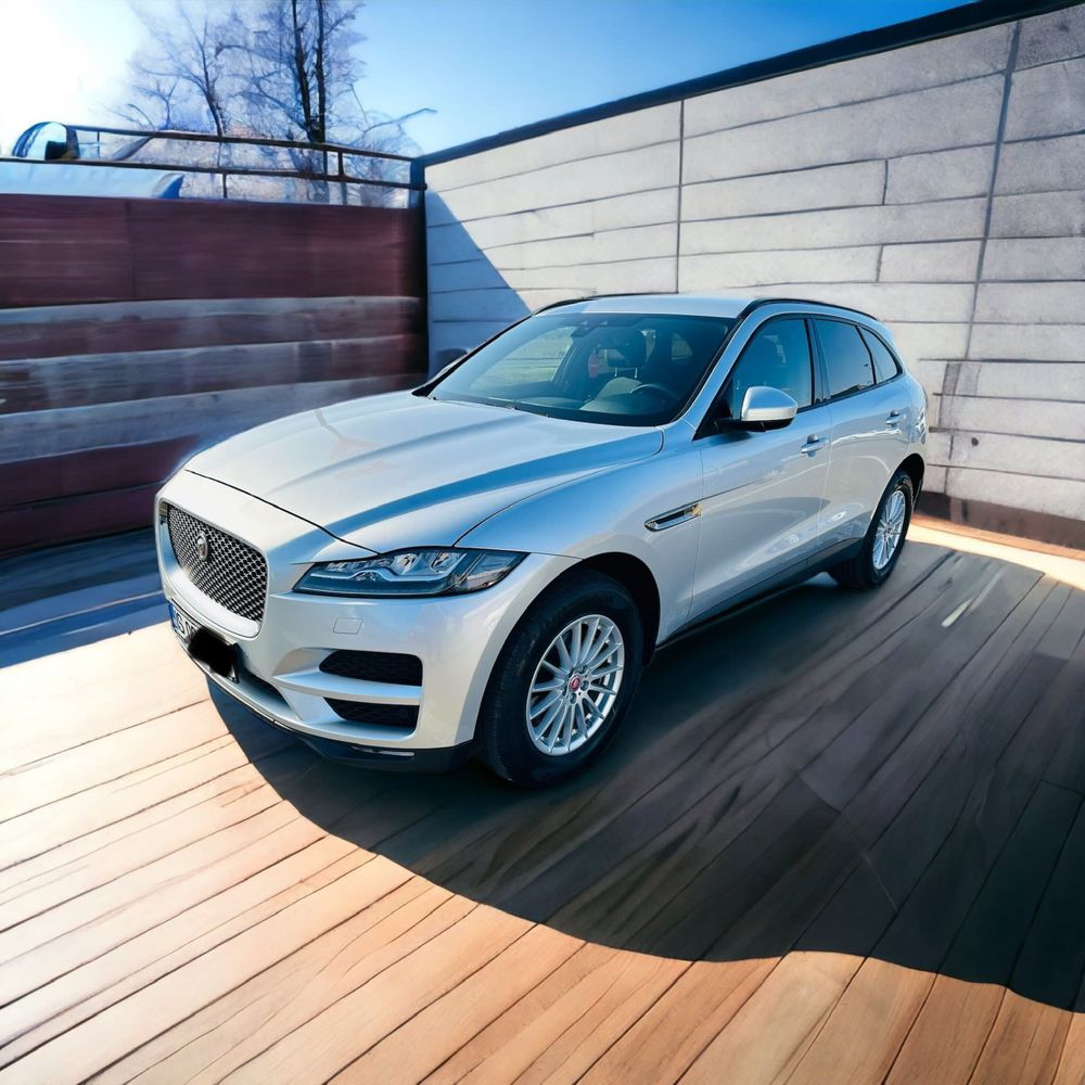 Jaguar F Pace 2017