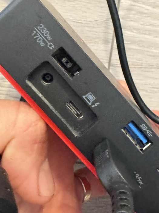 Dock Lenovo thunderbolt 3 Gen 2