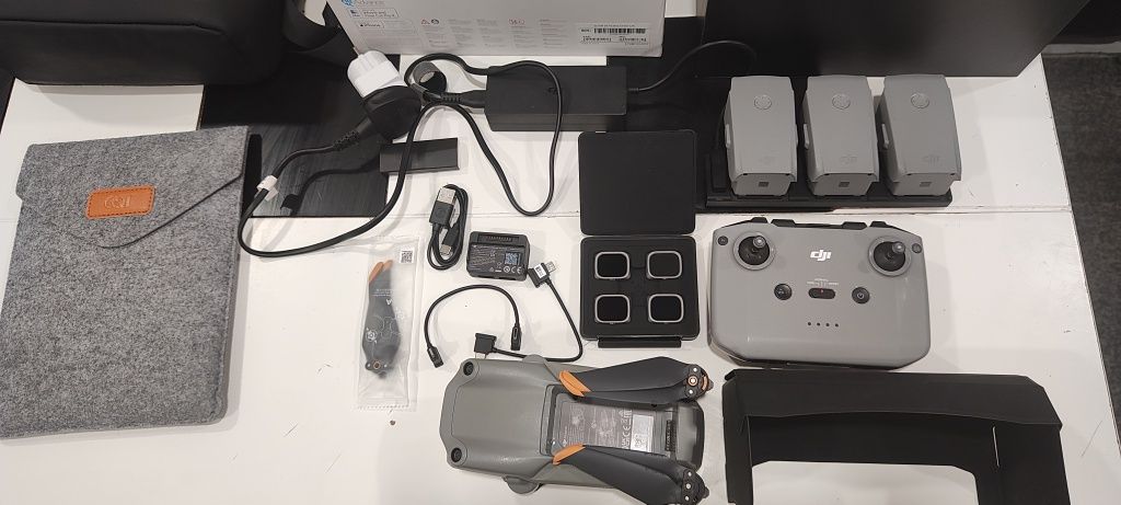 DJI Air 2S Fly More Combo + допълнения в перфектно състояние