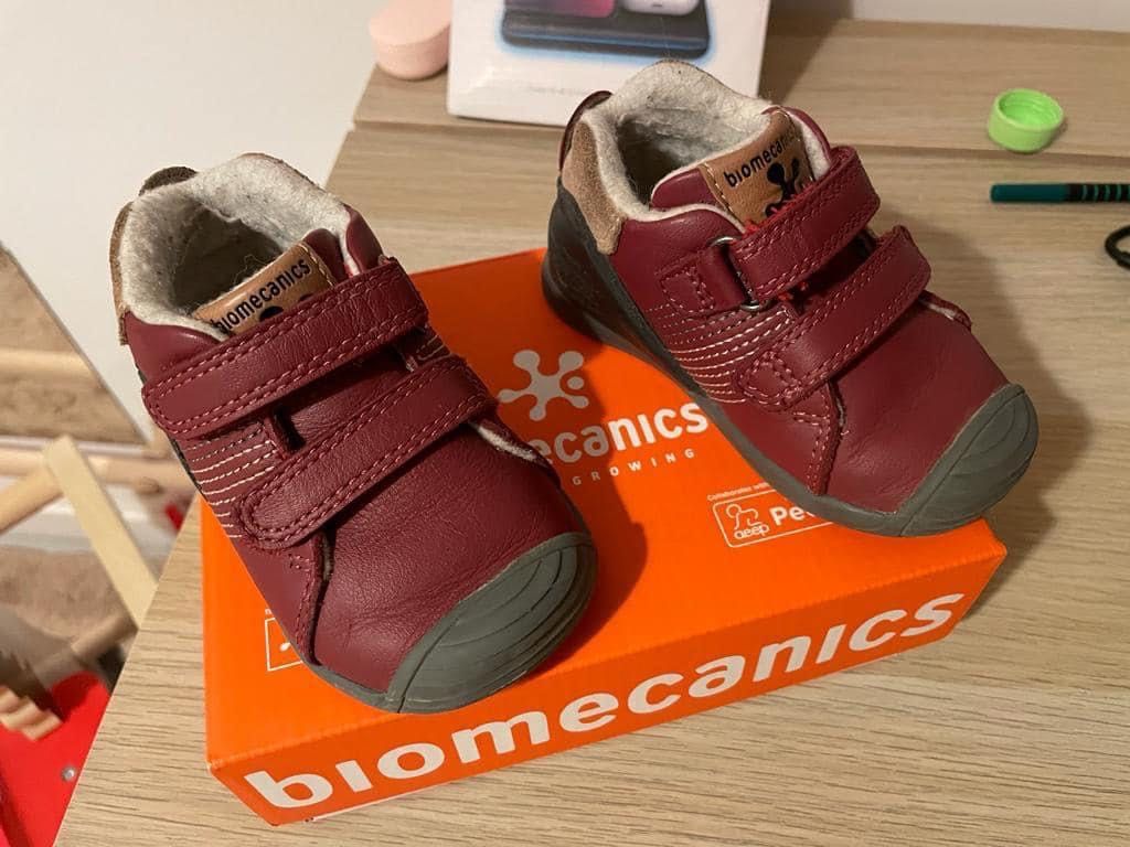 Adidași Biomecanics