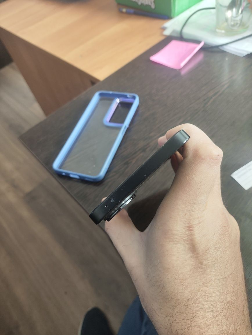 Продам смартфон Honor 90 Lite