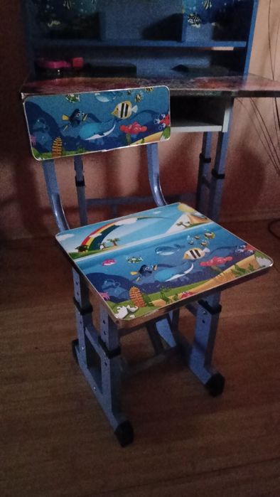 Birou și scaun copii