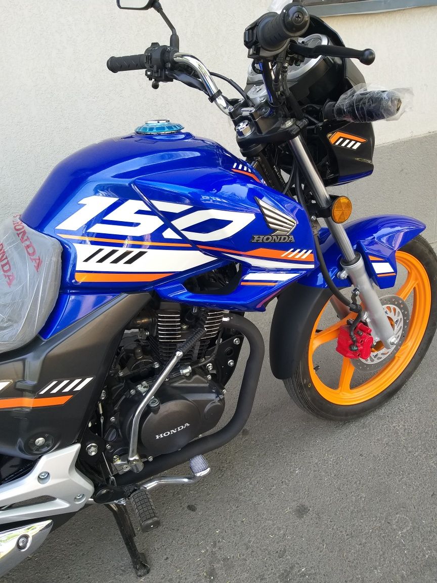 Продаётся мотоцикл HONDA CB 150 F НОВЫЙ.