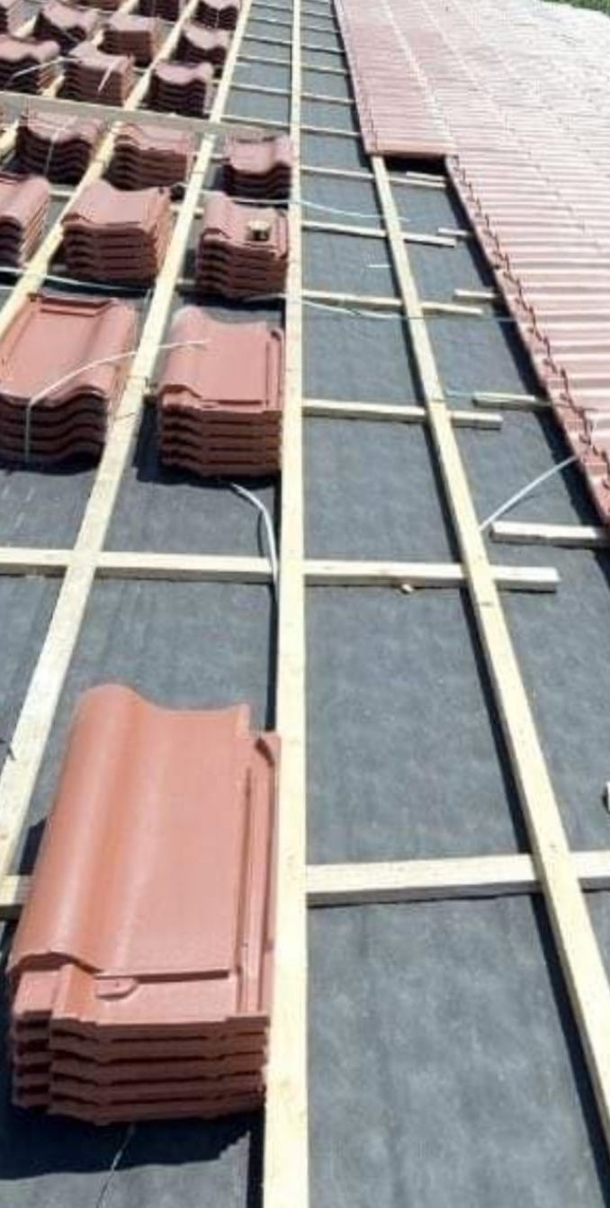 Executam acoperișuri reparați izolați placari polistiren,,