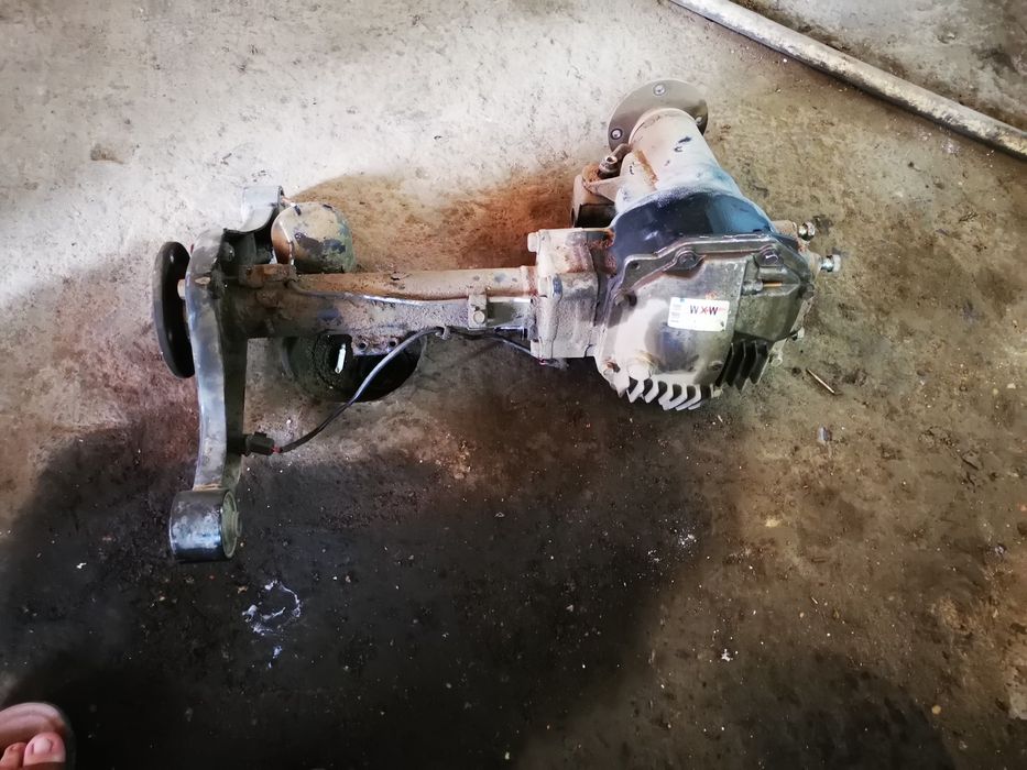 Продам передний редуктор Паджеро 4