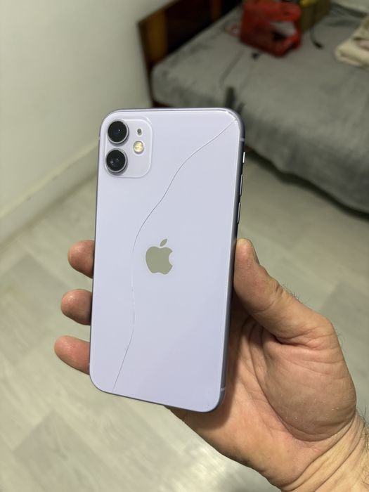Айфон 11 за 65.000 Срочно!!!