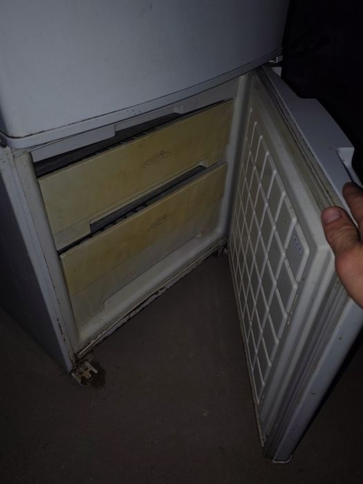 Продам холодильник бу