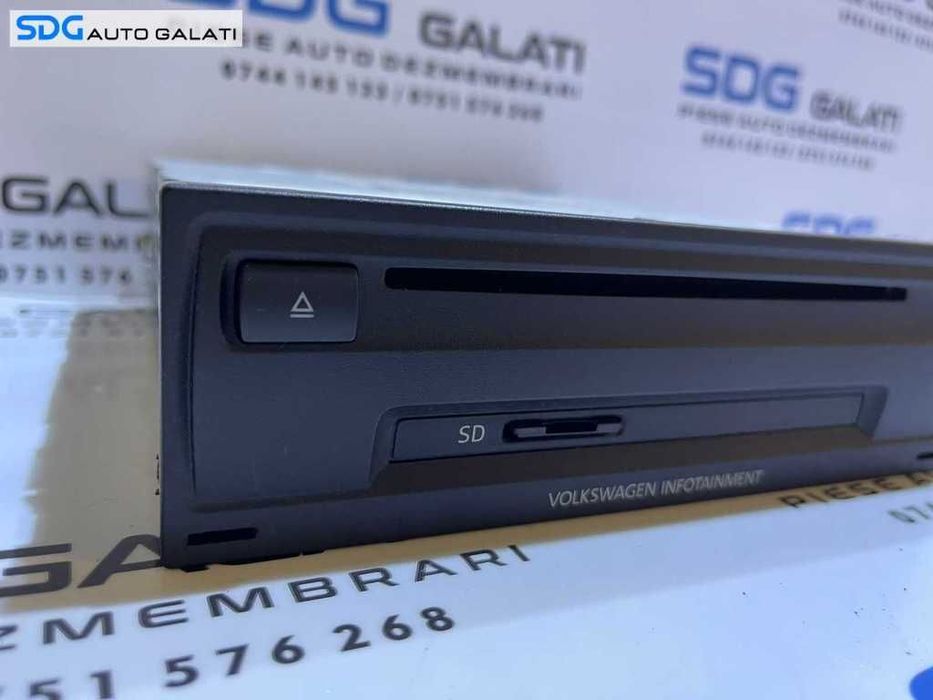 Unitate Modul Calculator Bluetooth Magazie CD - uri Slot Card SD VW Golf 7 2013 - 2017 Cod 5G0035820A [L5570]