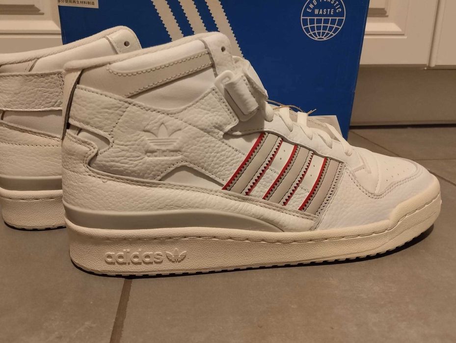 Adidas Forum Mid налични номер 44 нови с кутия, и номер 43 1/3