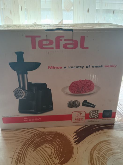 Tocător de carne și legume 1400 w