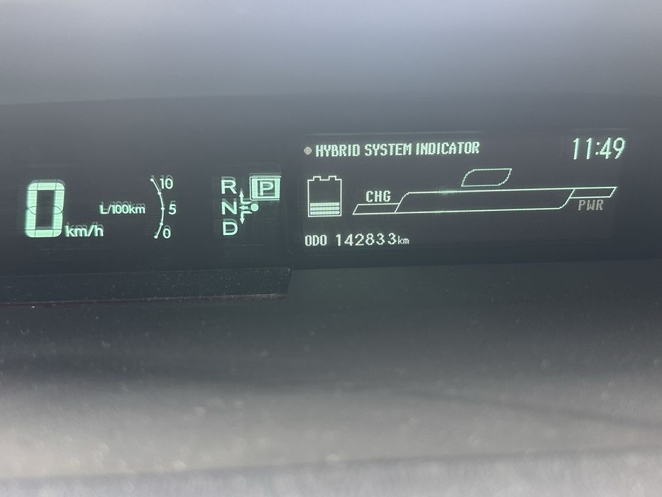 Toyota Prius 1.8 Hybrid – 2010 – 143.000 km!
