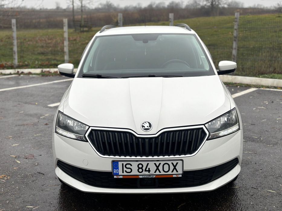 Vand Skoda Fabia 2022 1.0tsi 95 cp