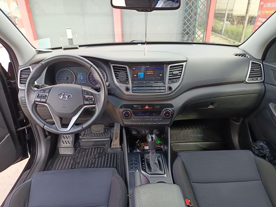 Vând Hyundai Tucson Accept și unele variante