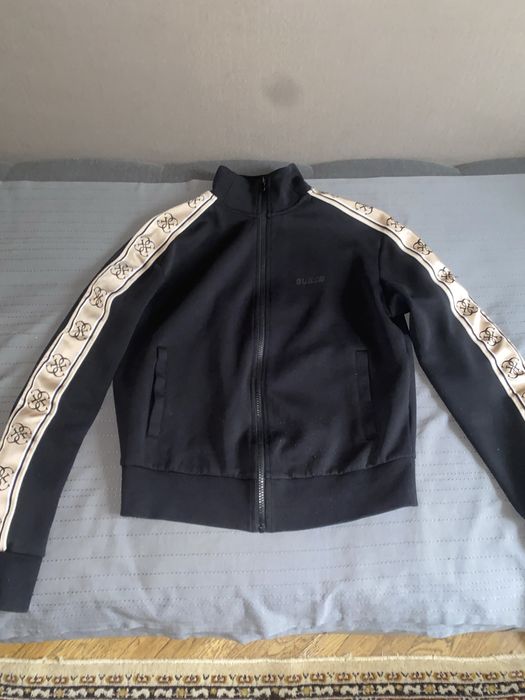 hanorac guess marimea M