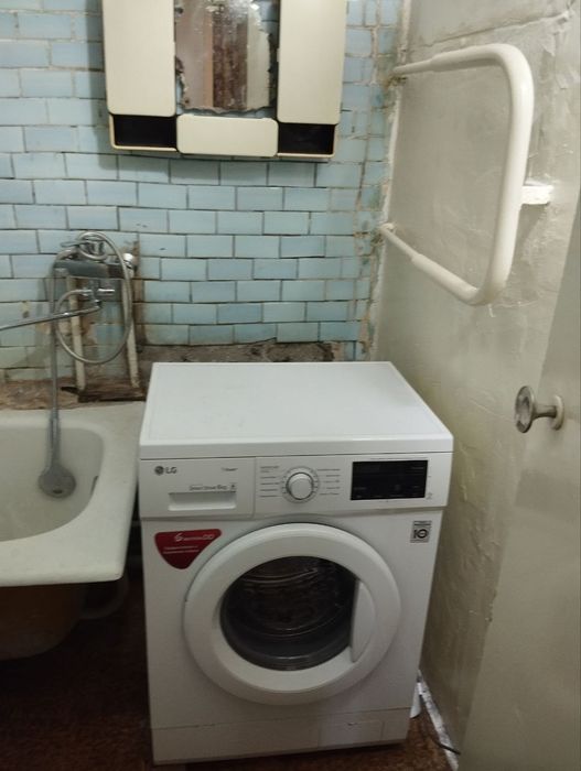 Сдаётся в аренду.  2- х комнатная.  Ул. Нукусская.