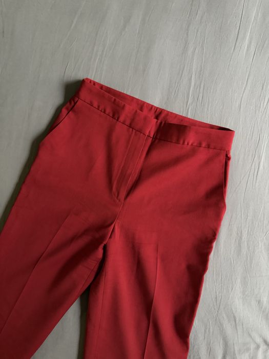 Красные брюки Massimo Dutti