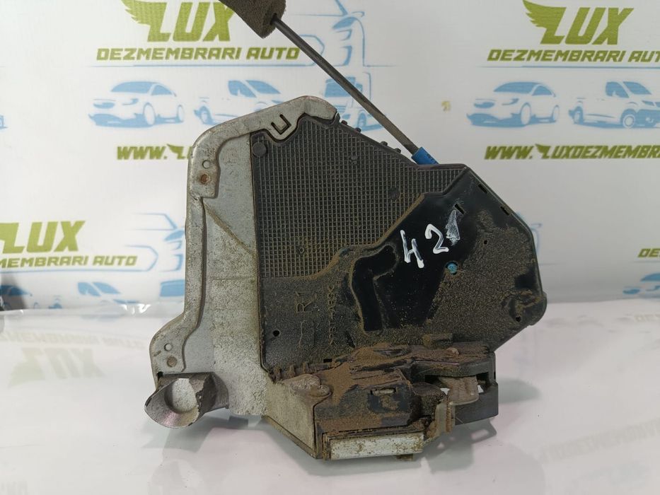 Braosca stanga spate U4612604 Lexus IS XE20  [din 2005 pana  2010]