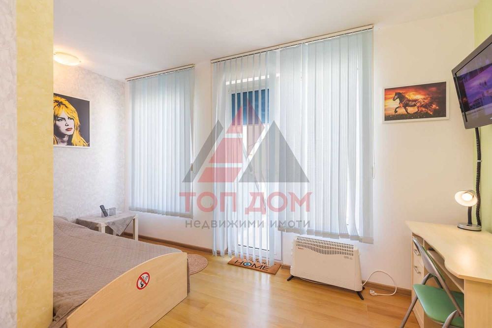 Продава се Четиристаен апартамент в Варна, Център - 150 кв.м за 3333 €/кв.м - Снимка #11
