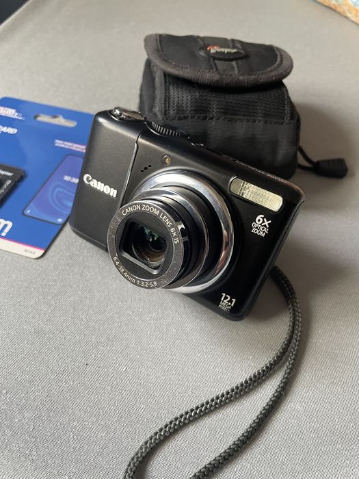 Camera Foto Digitala CANON PowerShot A2100 IS Digital 12.1MP 6x Zoom