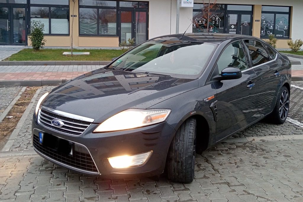 Ford mondeo ghia