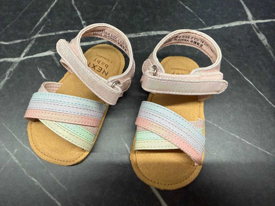 Vand 7 rochite bebe fetita marime 6-9 luni Mayoral