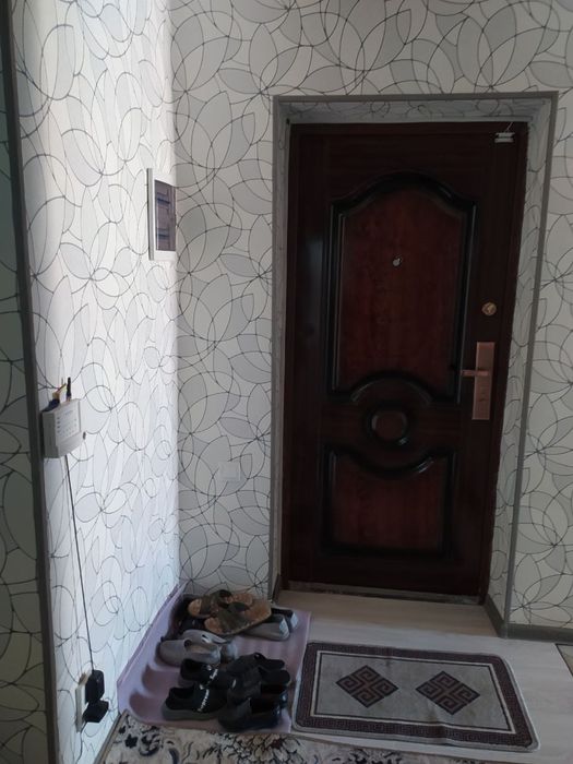 Продаю квартиру в Яшнабадском районе Дубовая 3х комнатная 76 м2.