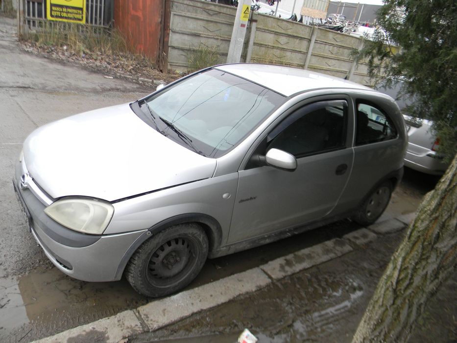 Dezmembrari  Opel CORSA C  2000  > 2009 1.2 Benzina