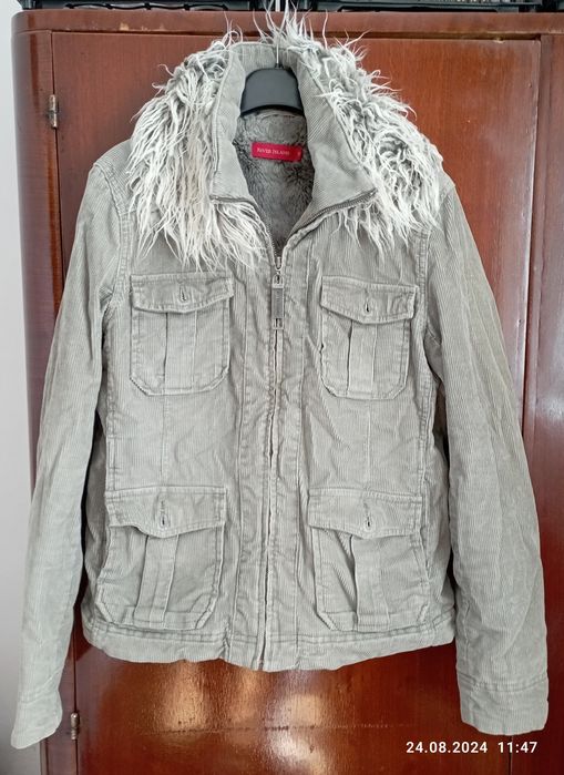 Geacă de velură îmblănită 42