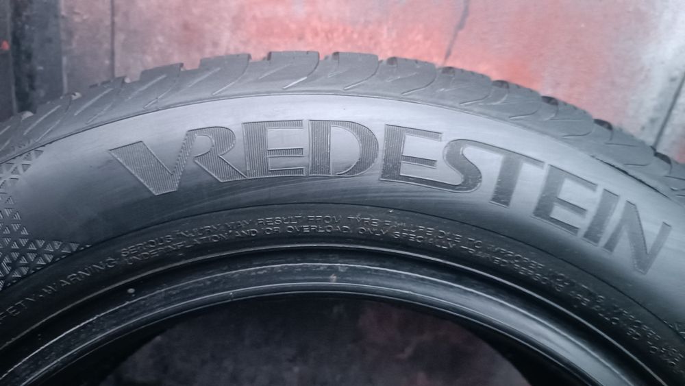 185/65/15 Vredestein