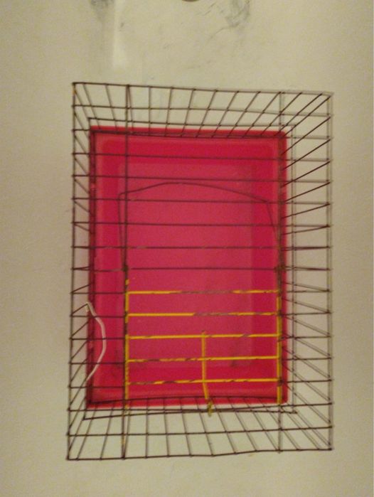 Продам клетку для попугайчика или хомяка б/у