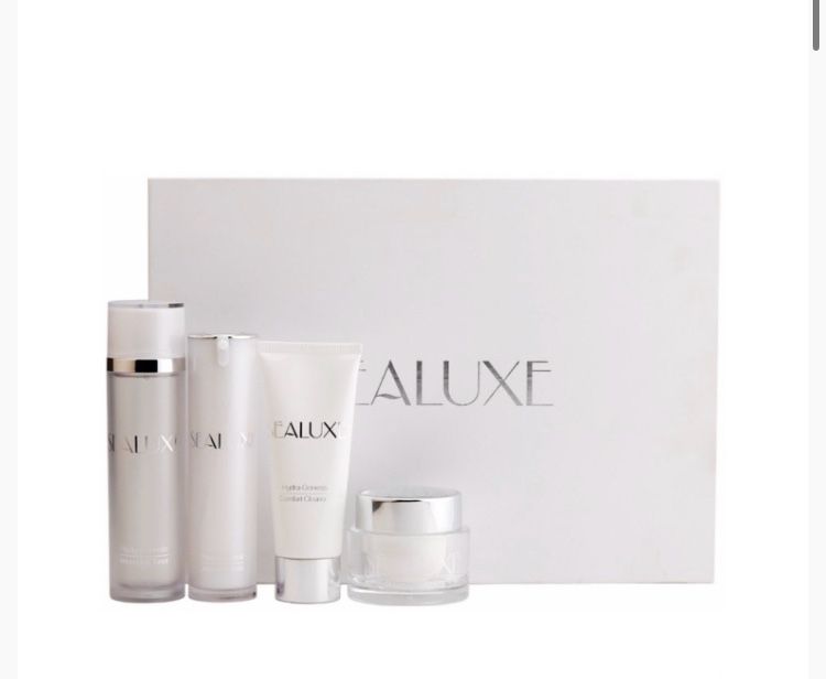 Набор люксовой швейцарской уходовой косметики Sealuxe Hydra GenesisSet