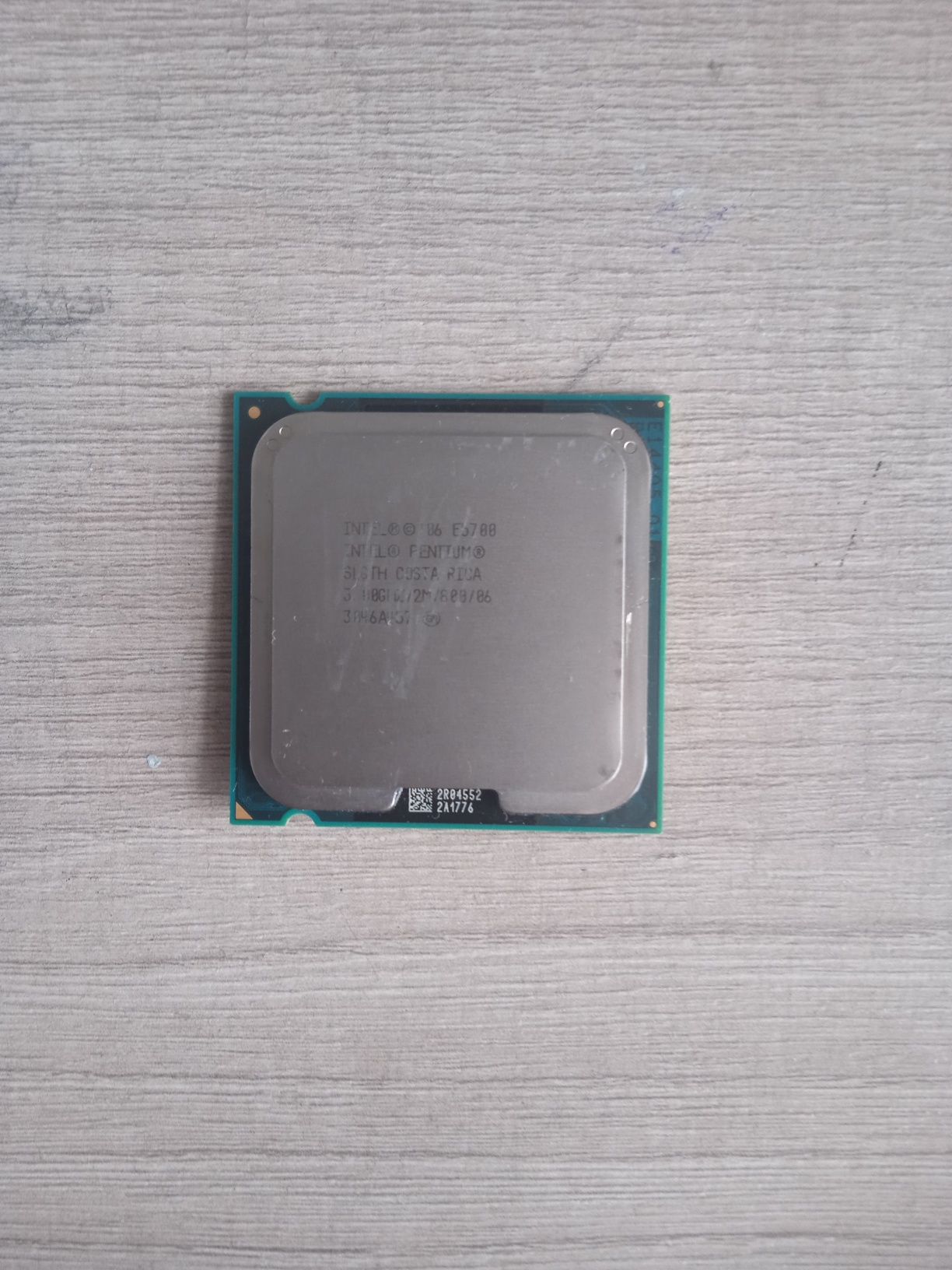 Intel pentium E5700