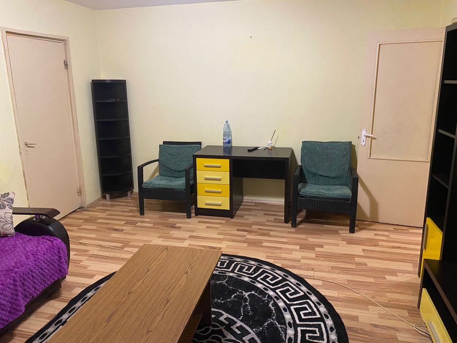 Inchiriez Apartament 2 camere Craiovita noua