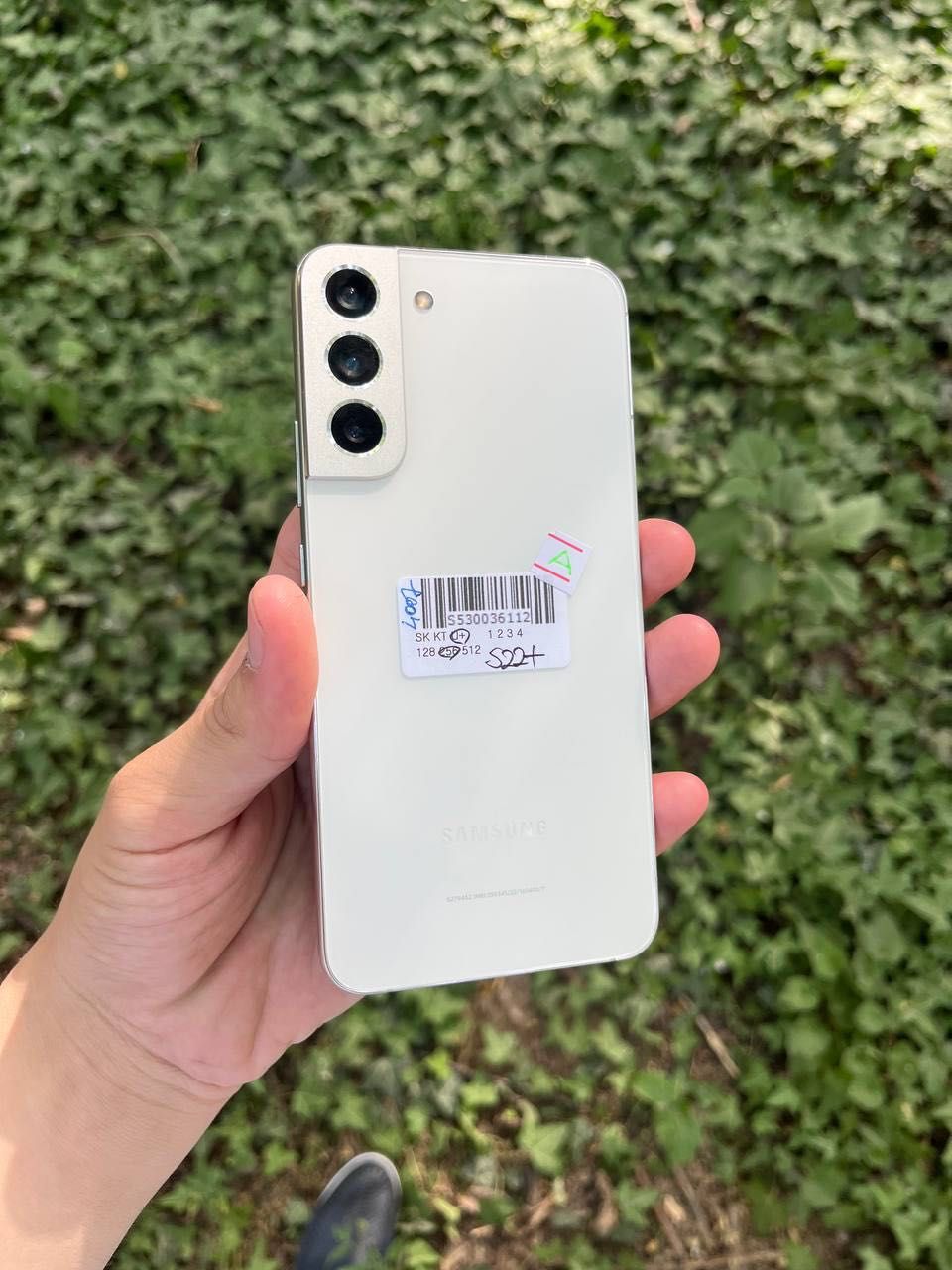 Samsung s22 plus ideal