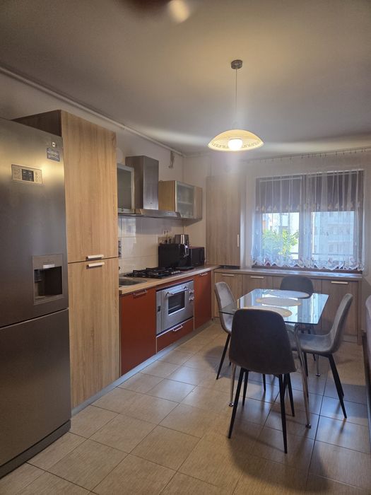 Apartament 3 camere 95 mp total  Augustin Coman nr 8-1