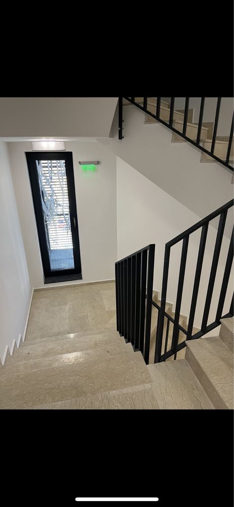 Продава се Двустаен апартамент в София, Стрелбище - 82 кв.м за 2350 €/кв.м - Снимка #5