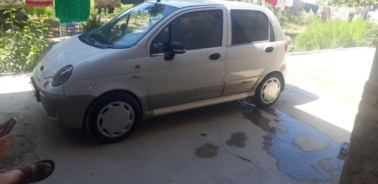 Matiz best 2011 yil 3500$ kelishiydigan joyi bor