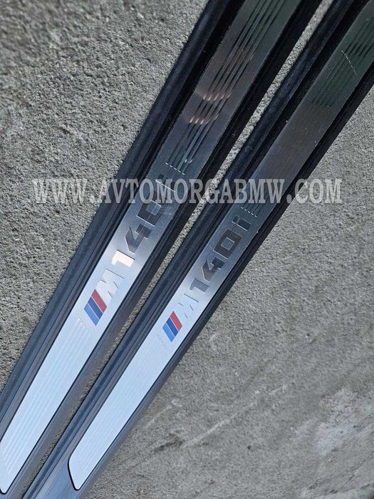 Bmw F21 М спорт лайстни прагове m sport бмв ф21  М140 и M140i