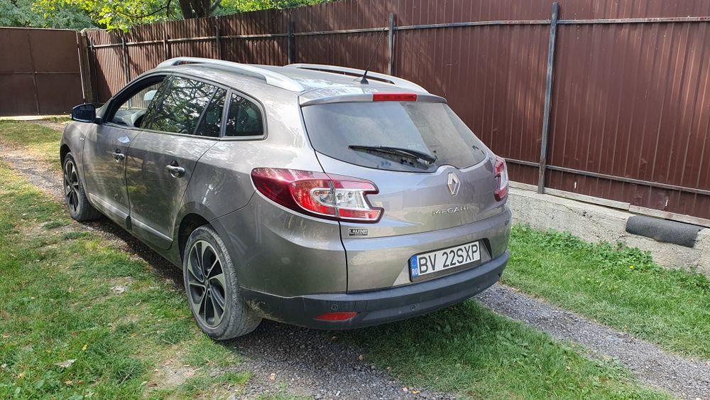 Renault Megane Automat         .