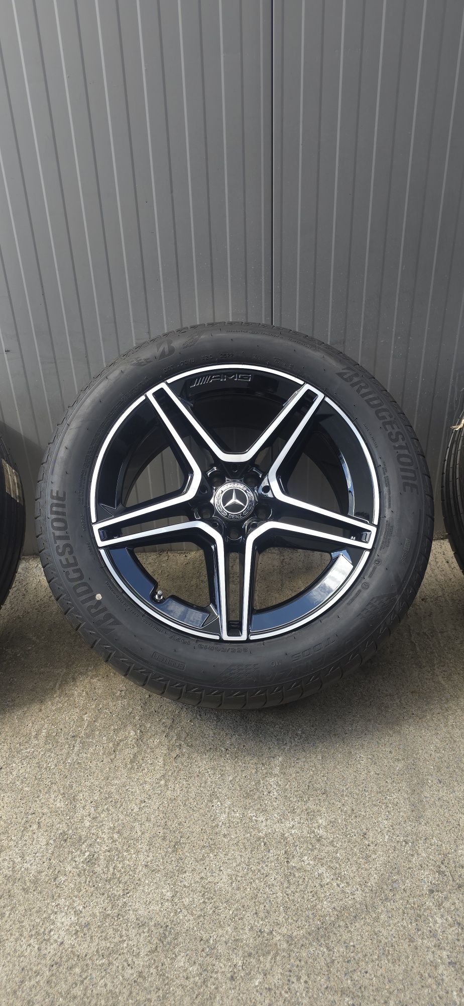 Оригинални AMG джанти 19 с гуми Bridgestone за Mercedes  GLC X253