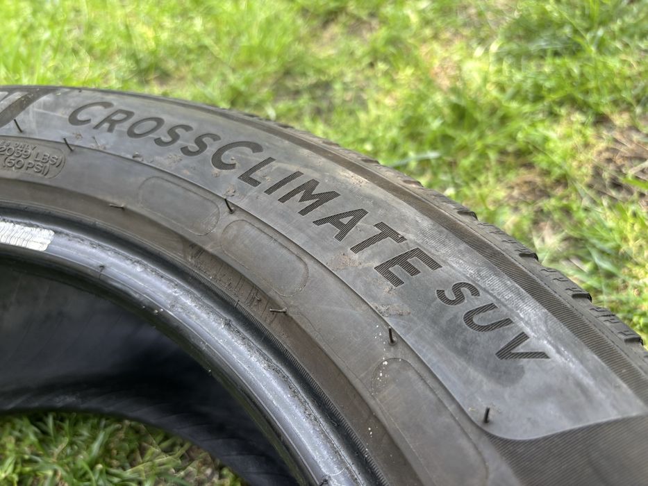 235/55 R19 Всесезонни Michelin Crossclimate SUV