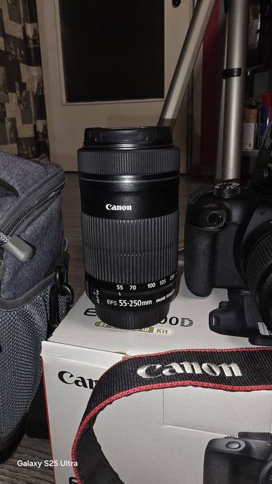 Фотоапарат Canon EOS 4000d+efs 18-55mm