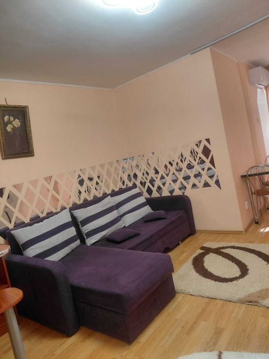 Proprietar inchiriez garsoniera