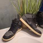 Jordan 1 mid dark grey