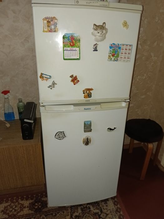 Холодильник бирюса