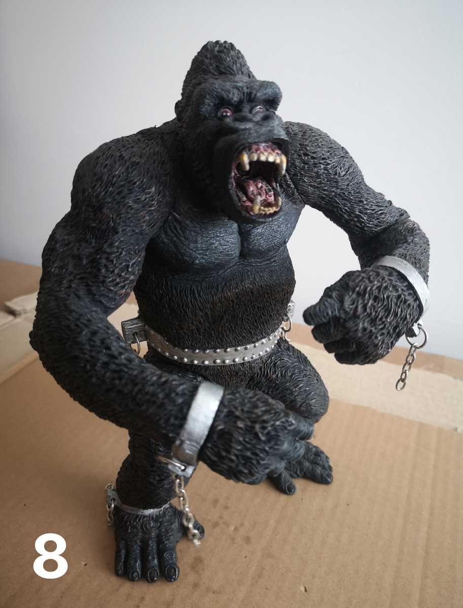 Figurine/jucarii Hellboy, Sin City, Species, King Kong, etc