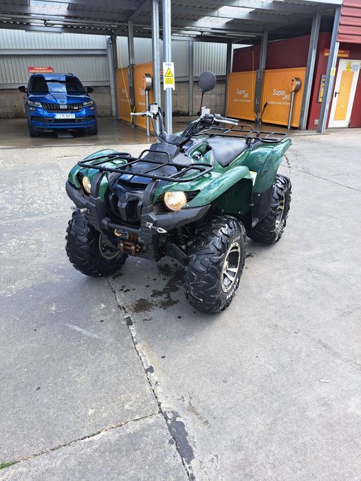 Vând atv yamaha grizzly de 700cm 4x4